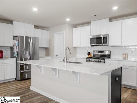 1410 Penrith Court Boiling Springs SC 29316