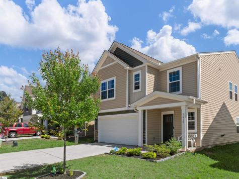 1410 Penrith Court Boiling Springs SC 29316