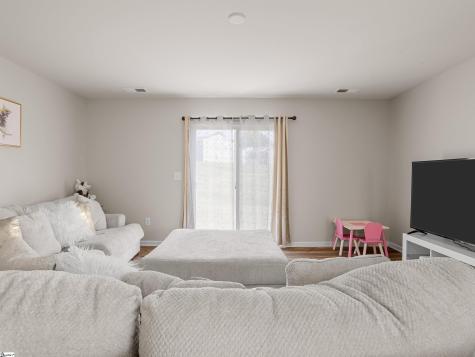 1410 Penrith Court Boiling Springs SC 29316