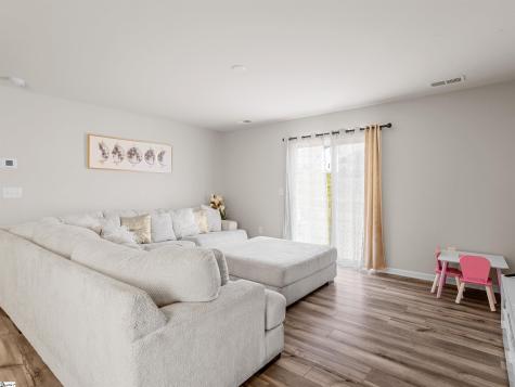 1410 Penrith Court Boiling Springs SC 29316