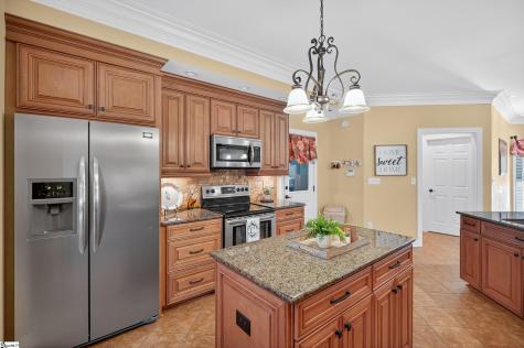 307 Holly Ridge Drive Anderson SC 29621