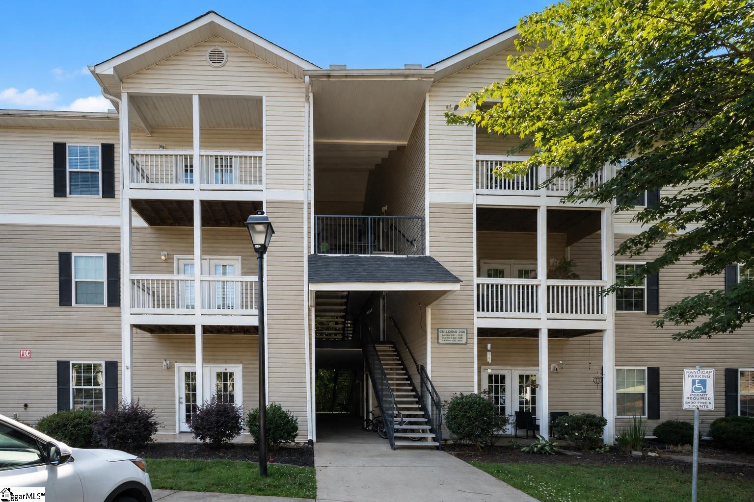 203 Mckenna Circle Greenville SC 29615