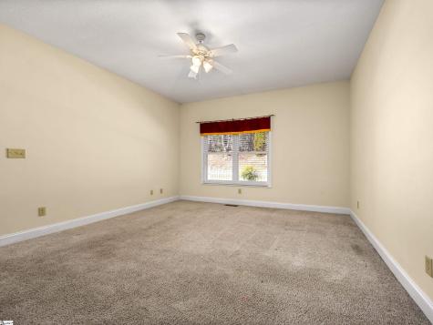 21 Holiday Drive Arden NC 28704