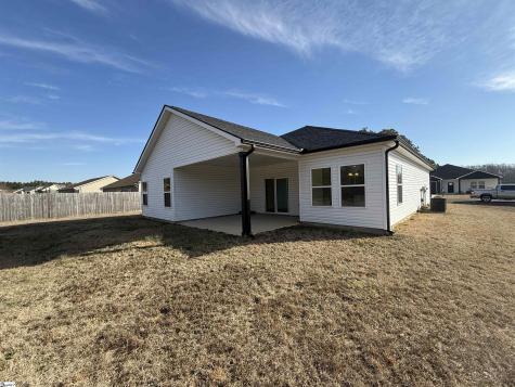 206 Essex Drive Clinton SC 29325