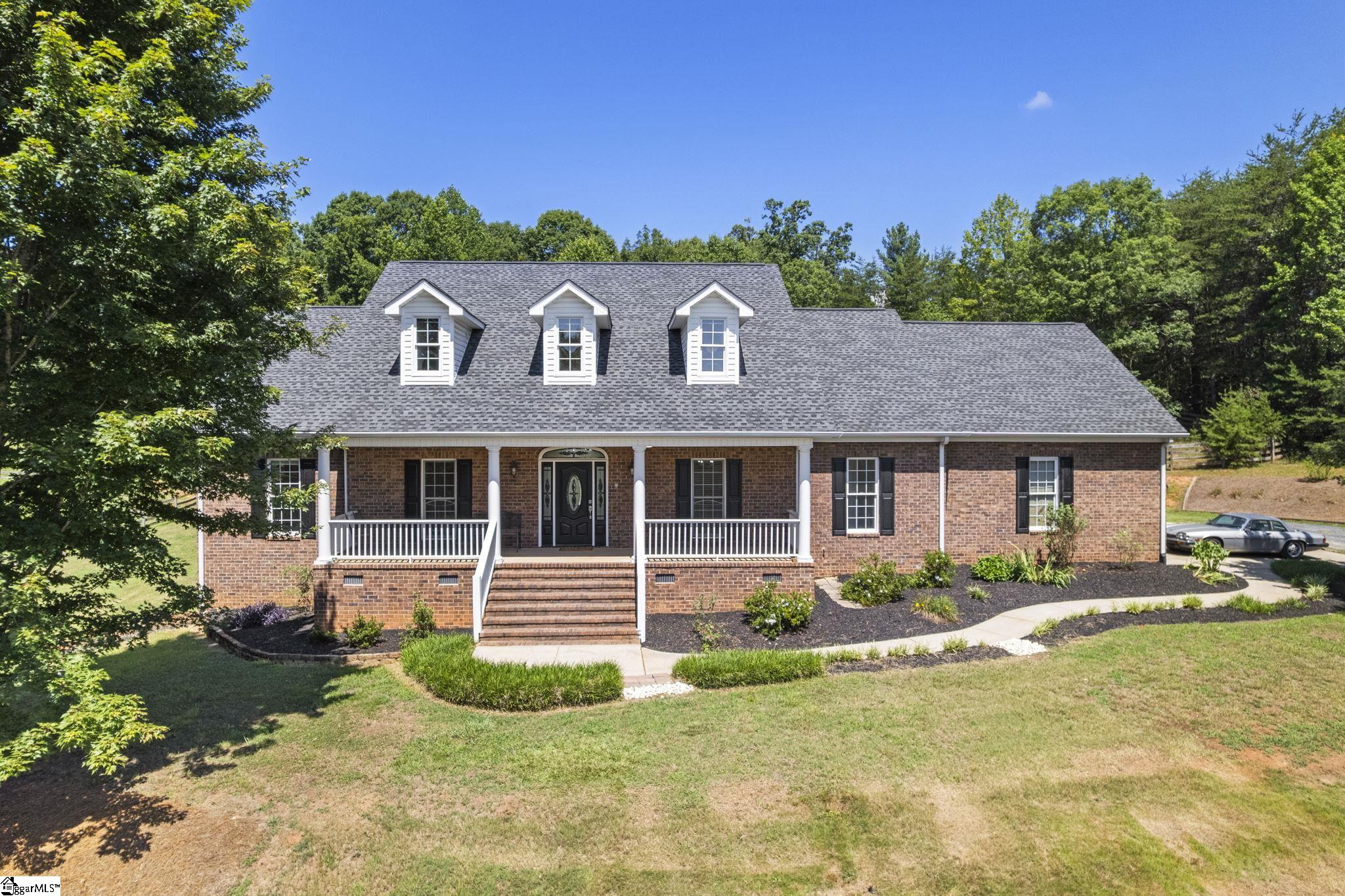956 Laurelwood Way Landrum SC 29356