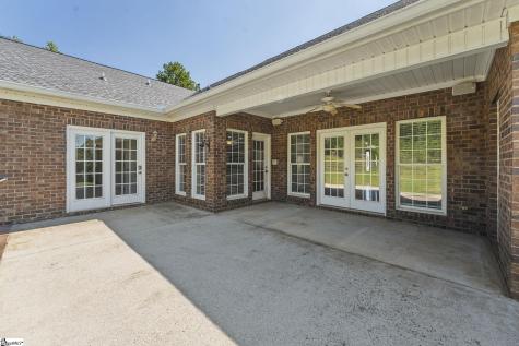 956 Laurelwood Way Landrum SC 29356