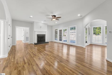 956 Laurelwood Way Landrum SC 29356