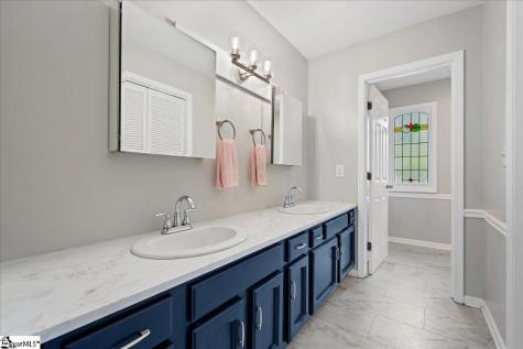 101 Clarendon Drive Anderson SC 29621