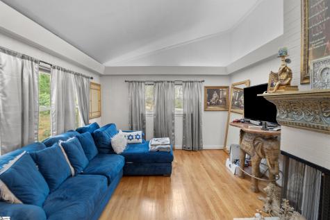 103 Forest Drive Easley SC 29642