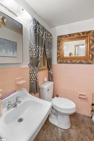 103 Forest Drive Easley SC 29642