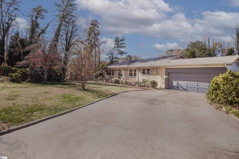 103 Forest Drive Easley SC 29642