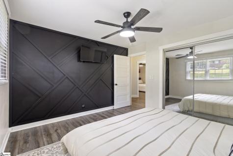 6 N Oak Forest Drive Greenville SC 29617