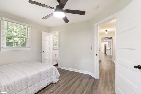 6 N Oak Forest Drive Greenville SC 29617