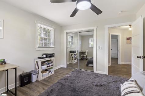 6 N Oak Forest Drive Greenville SC 29617