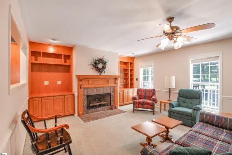 201 Holly Drive Easley SC 29640