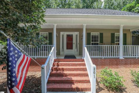 201 Holly Drive Easley SC 29640