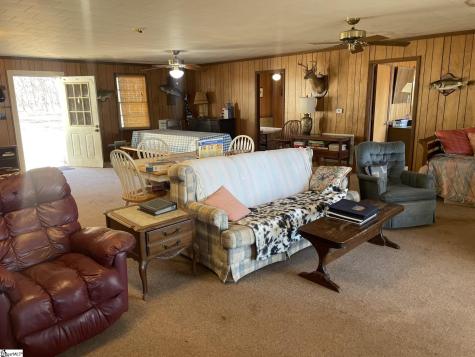 2024 Scurry Island Road Chappells SC 29037