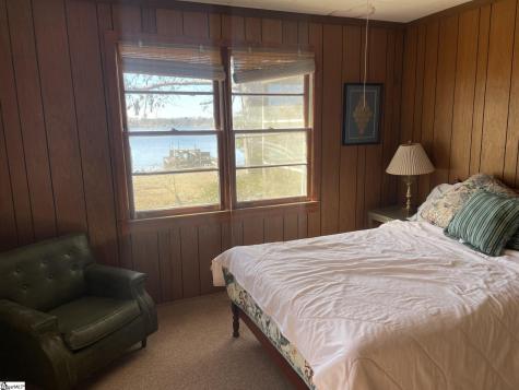 2024 Scurry Island Road Chappells SC 29037