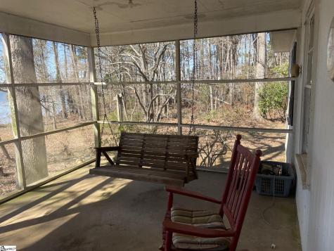 2024 Scurry Island Road Chappells SC 29037