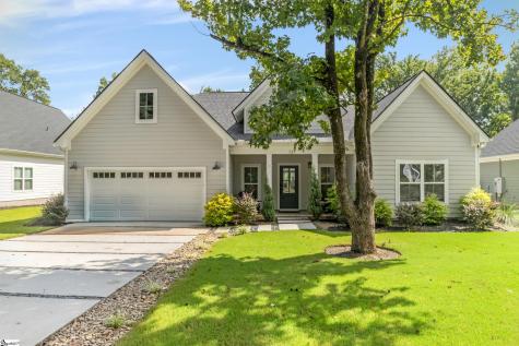 127 Berry Drive Greenville SC 29607