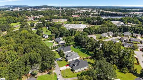 127 Berry Drive Greenville SC 29607