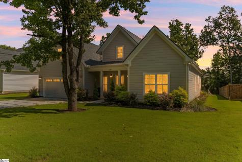 127 Berry Drive Greenville SC 29607