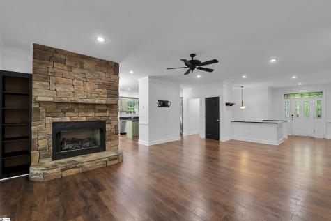 107 Blackfox Way Sunset SC 29685