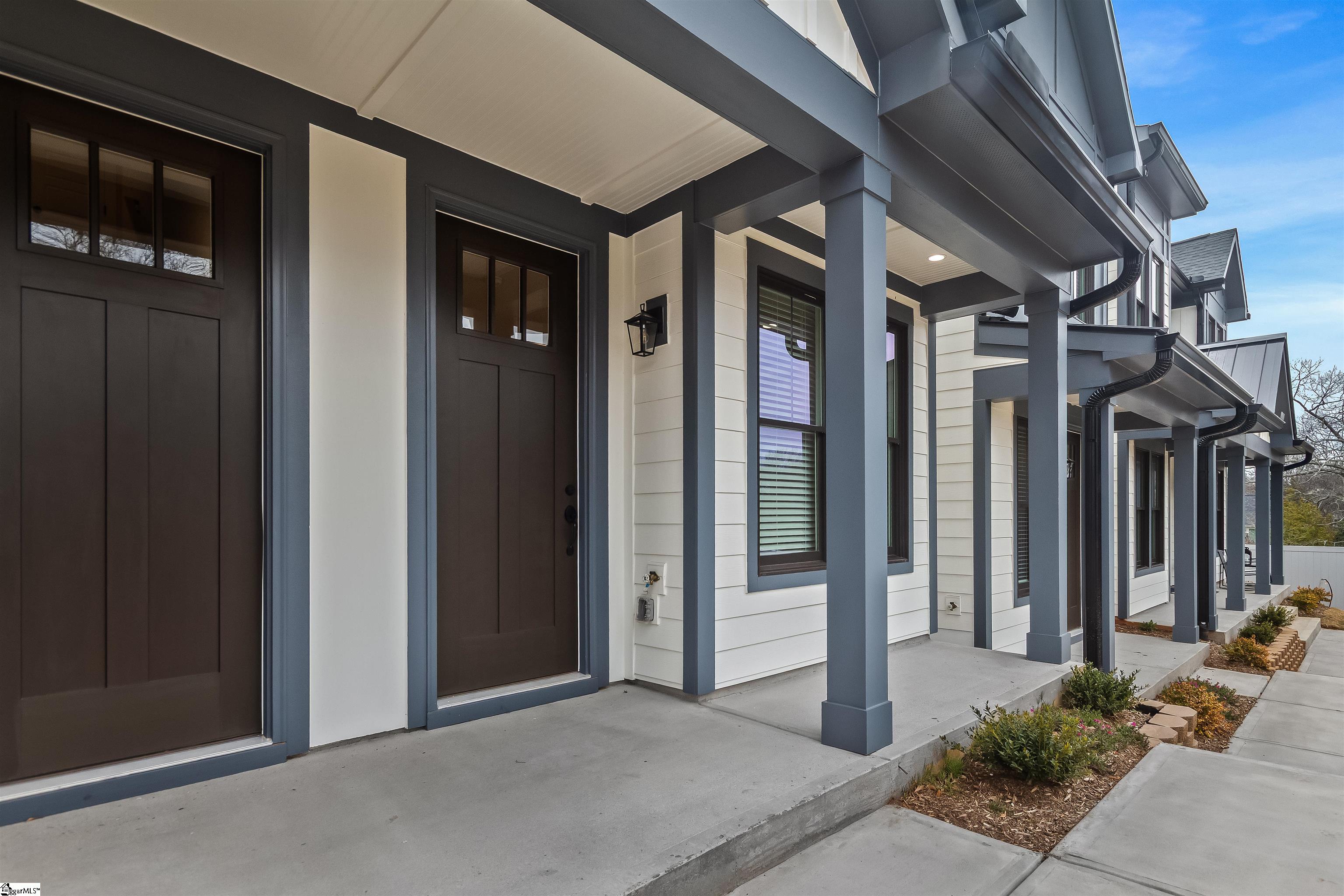 9 Hawthorne Lane Greenville SC 29605