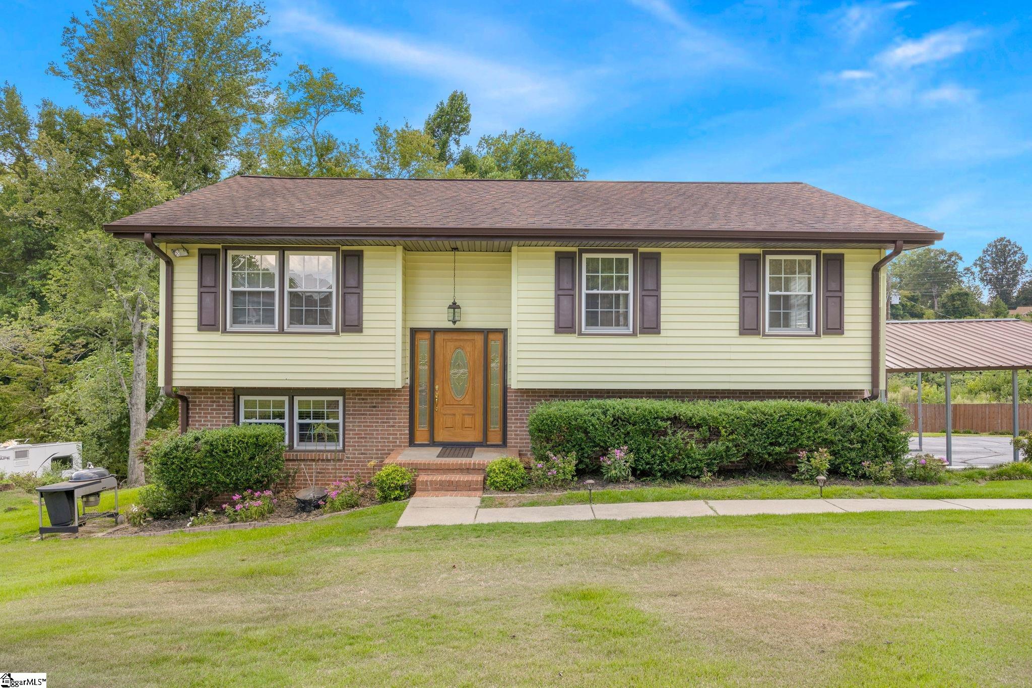 110 Earl Street Pickens SC 29671
