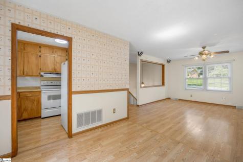 110 Earl Street Pickens SC 29671