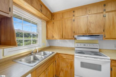 110 Earl Street Pickens SC 29671