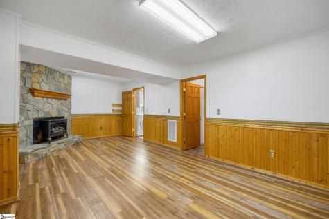 110 Earl Street Pickens SC 29671
