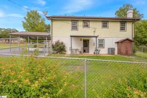 110 Earl Street Pickens SC 29671