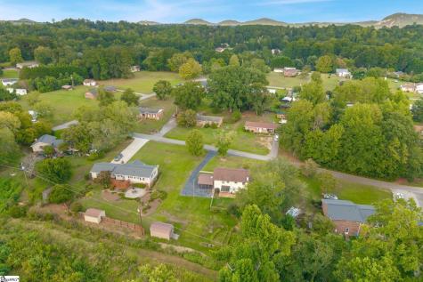 110 Earl Street Pickens SC 29671