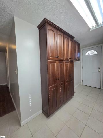 2817 Anderson Road Greenville SC 29611