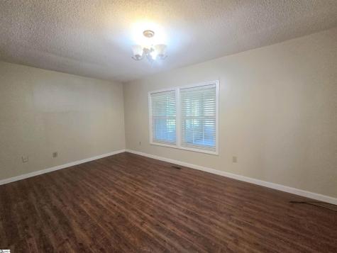 2817 Anderson Road Greenville SC 29611