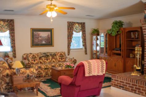 400 Wedgewood Drive Greenville SC 29609