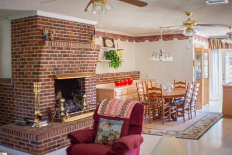 400 Wedgewood Drive Greenville SC 29609