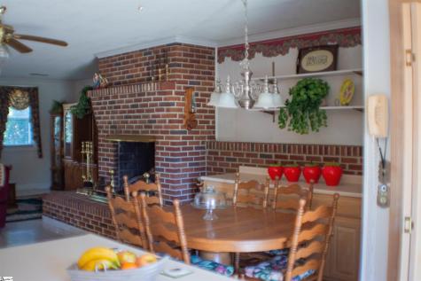 400 Wedgewood Drive Greenville SC 29609