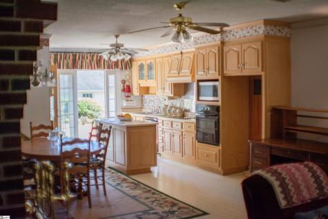 400 Wedgewood Drive Greenville SC 29609