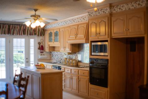400 Wedgewood Drive Greenville SC 29609