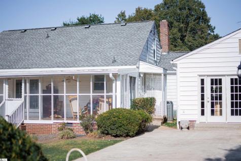400 Wedgewood Drive Greenville SC 29609