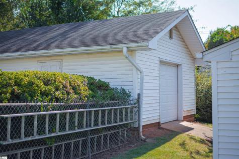 400 Wedgewood Drive Greenville SC 29609