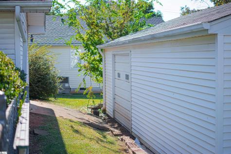 400 Wedgewood Drive Greenville SC 29609