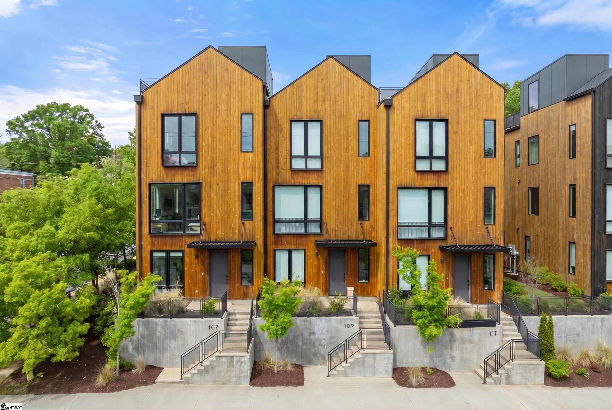 107 E Stone Avenue Greenville SC 29609