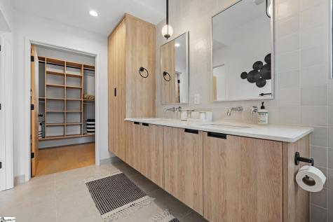 107 E Stone Avenue Greenville SC 29609