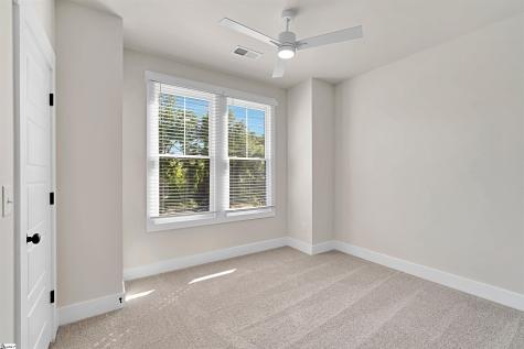 9 Hawthorne Lane Greenville SC 29605