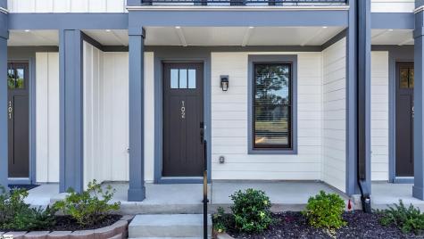 9 Hawthorne Lane Greenville SC 29605