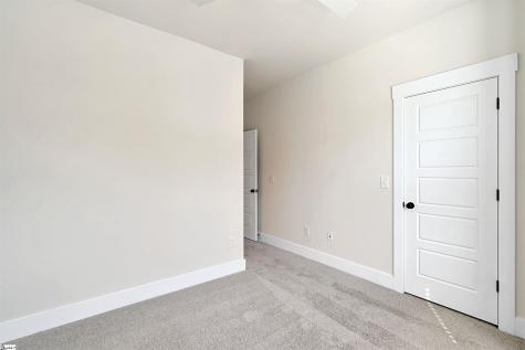 9 Hawthorne Lane Greenville SC 29605