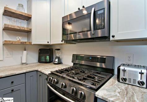1279 Coneross Point Drive Seneca SC 29678